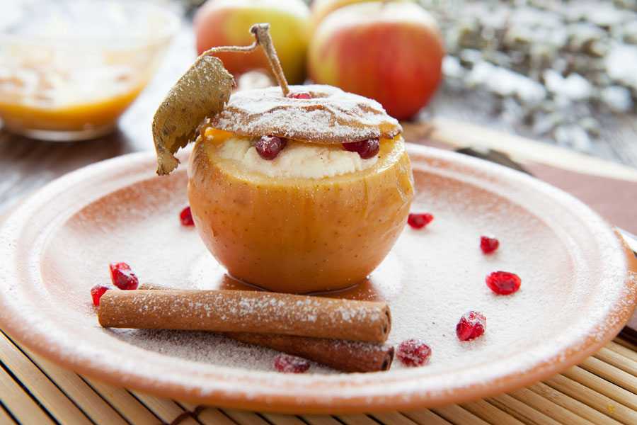Печеные яблоки в мультиварке: как приготовить