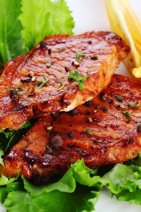 Как приготовить стейк из свинины на гриле: рецепты, советы и лайфхаки