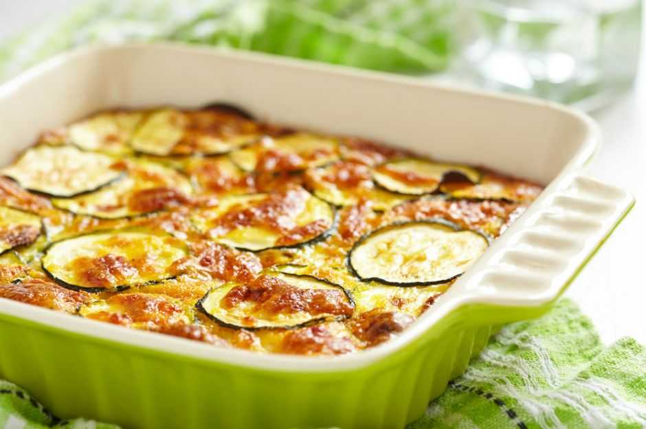 Кабачки запеченые в духовке с сыром и помидорами - 10 быстрых и вкусных рецептов