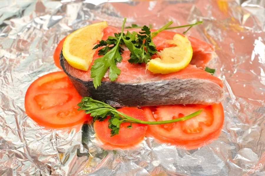 Как приготовить лосось в духовке, чтобы рыба была сочной и мягкой