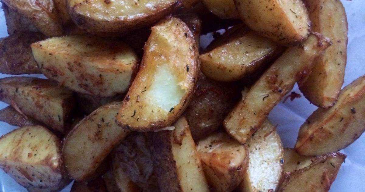 Картошка, запеченная в духовке – 10 самых простых и вкусных рецептов
