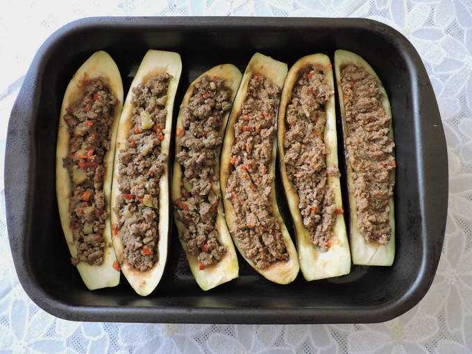 Рецепты блюд из фаршированных баклажанов запечённых в духовке с различными начинками