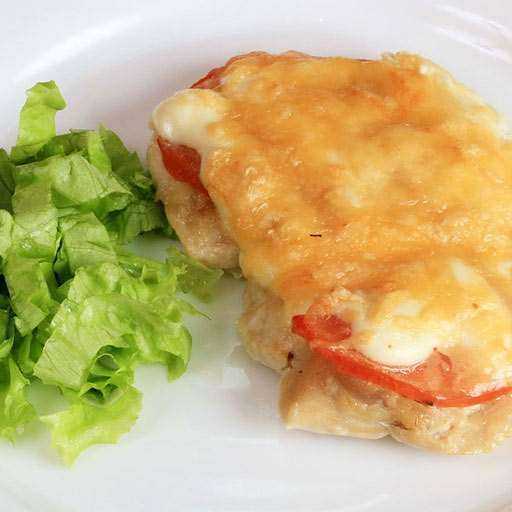 Куриное филе с сыром и помидорами в духовке рецепт с фото пошагово и видео - 1000.menu
