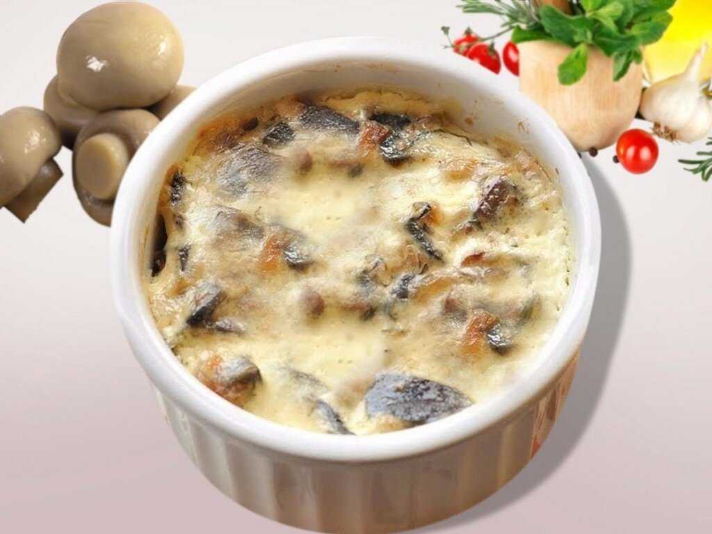 Жульен с курицей и грибами на сковороде — 6 пошаговых рецептов
