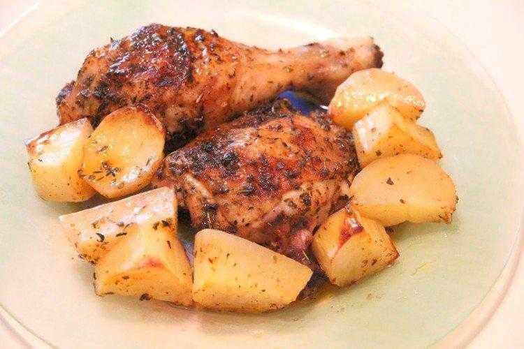 Окорочка с картошкой в духовке пошаговый рецепт