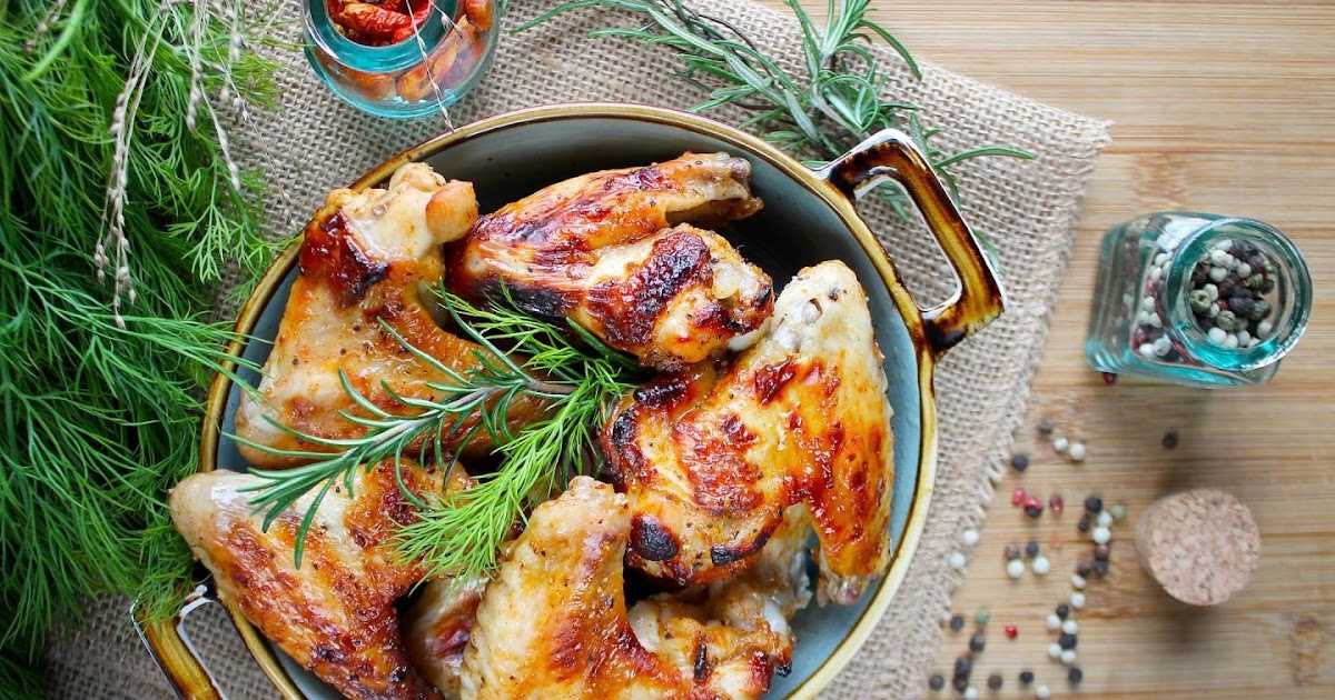 Куриные крылышки — 7 рецептов приготовления в духовке