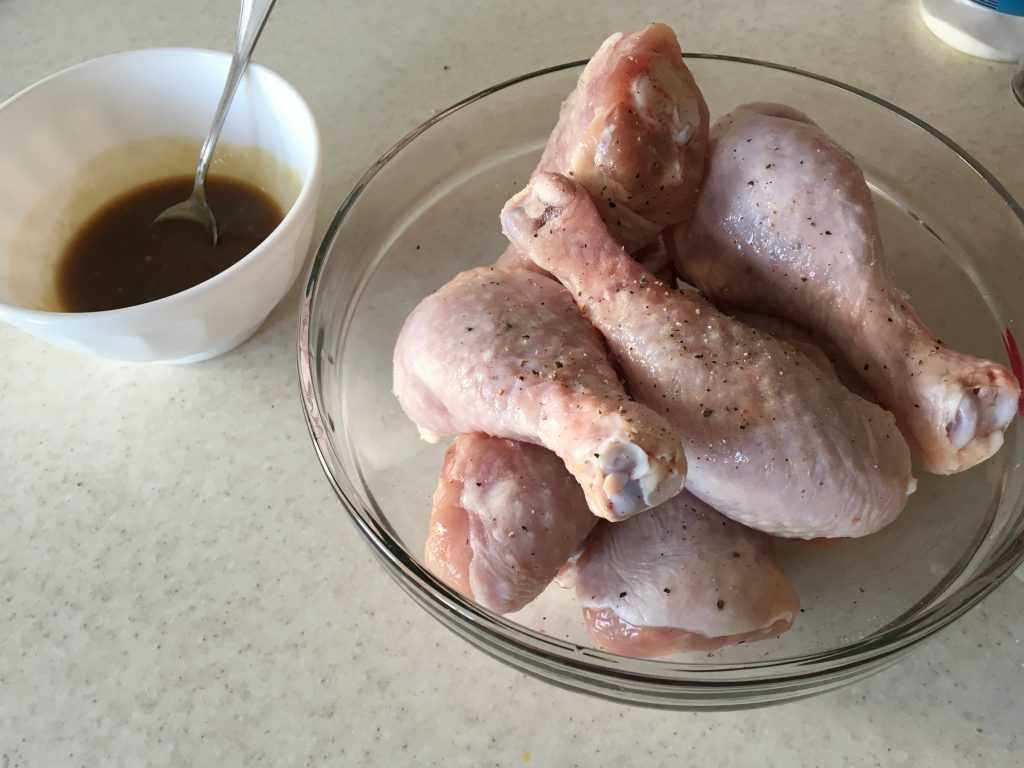Запеченные куриные голени в маринаде рецепт с фото - 1000.menu