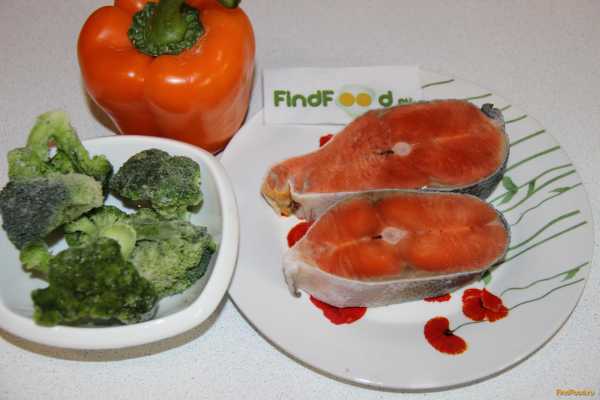 Кижуч в духовке (23 фото): как приготовить по рецепту сочные и вкусные стейки из рыбы? запеченный в фольге кижуч с картофелем и овощами
