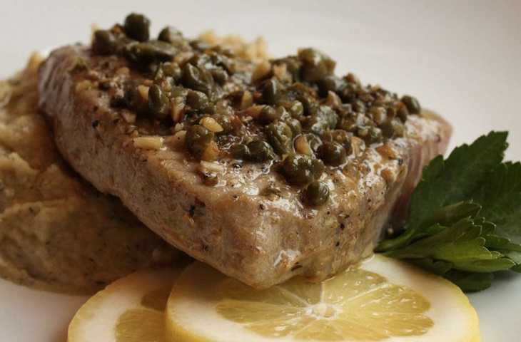Как вкусно приготовить стейк из тунца: 8 крутых рецептов