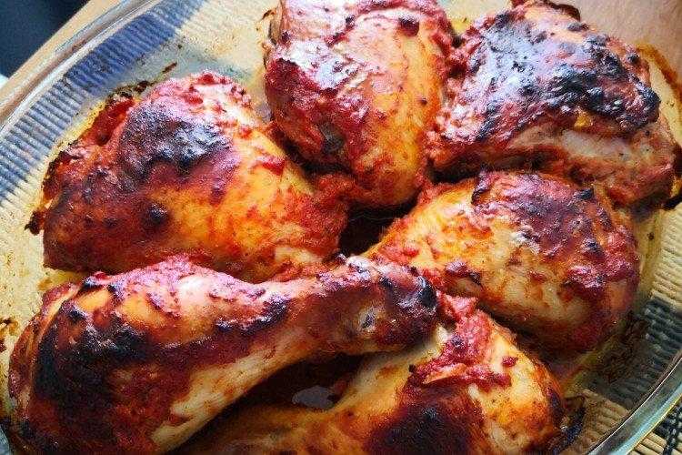 Куриные бедрышки с рисом в духовке - рассыпчатый и ароматный вкус: рецепт с фото