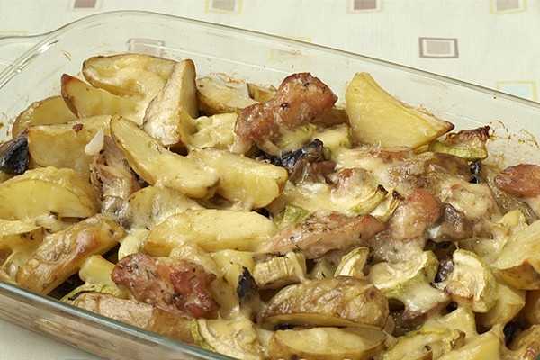 Индейка с картошкой в духовке — 8 рецептов приготовления