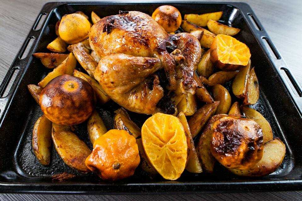 Курица с мандаринами в духовке рецепт с фото