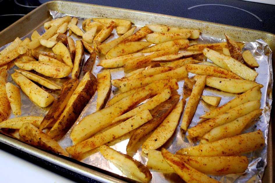 Картошка фри в домашних условиях — рецепты приготовления на сковороде, в духовке, мультиварке