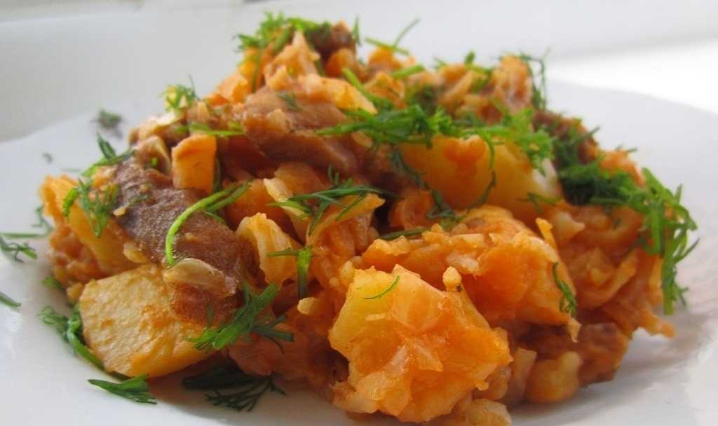 Рагу с капустой картошкой и мясом рецепт с фото пошагово - 1000.menu