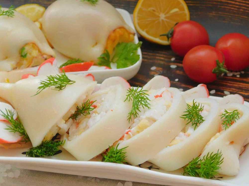 Фаршированный кальмар в духовке – 8 простых и вкусных рецептов