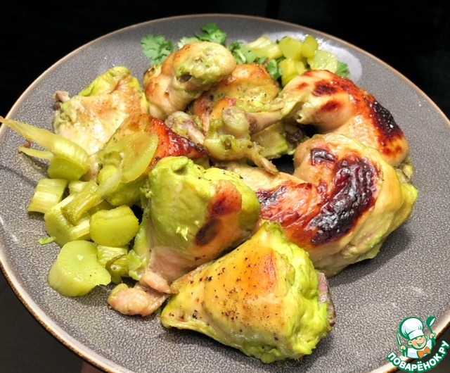 Праздничная курица, запеченная с чесночно-базиликовым маслом ⋆ женские советы