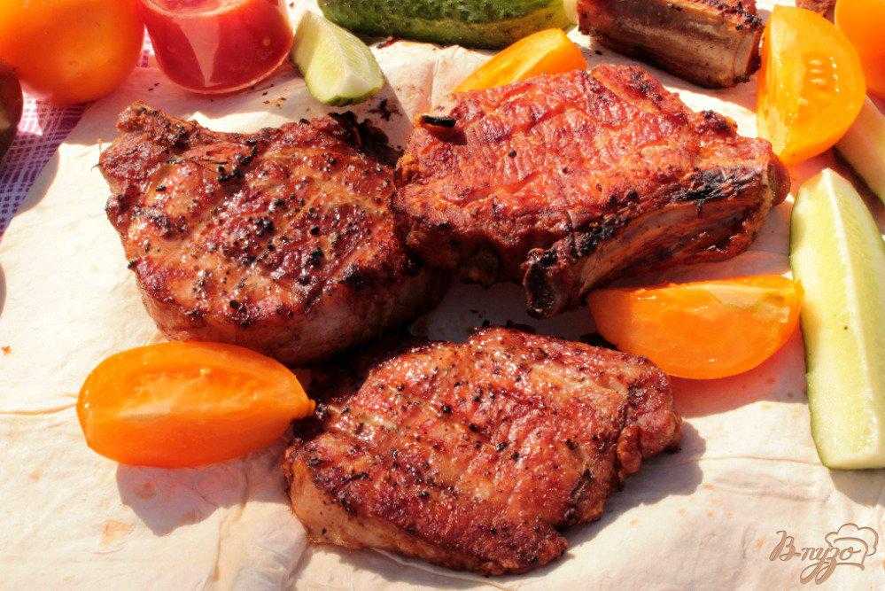 Свиная корейка на кости - 45 рецептов: мясные блюда | foodini