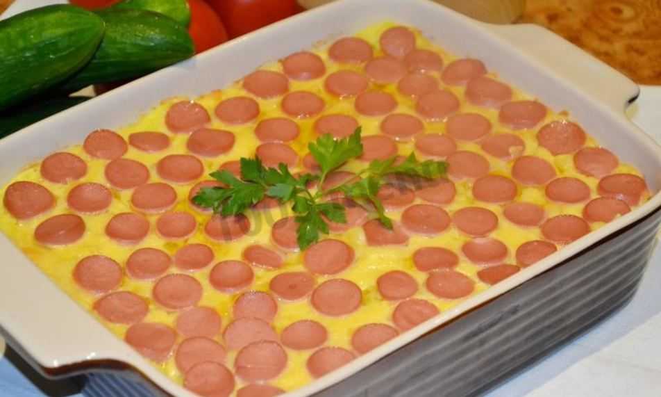 Сосиски в картофельном пюре в духовке: рецепт с фото пошагово