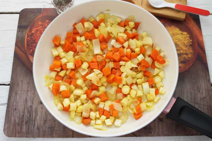 Блюда из репы: рецепты приготовления быстро и вкусно, салат, суп, каша, пюре, в мультиварке, в духовке