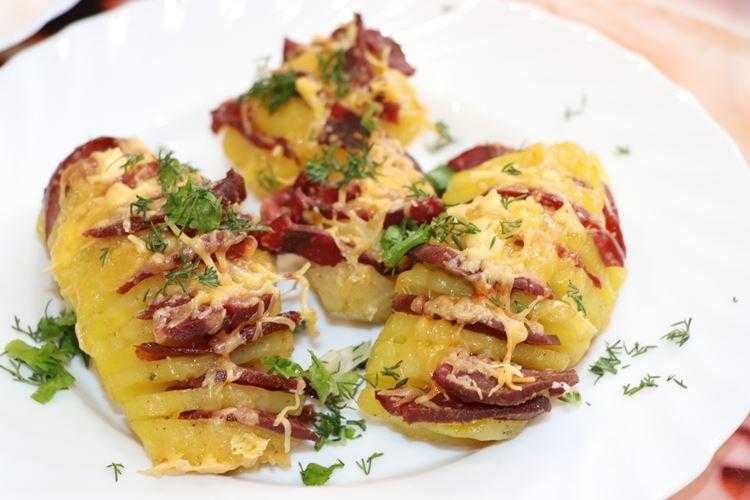 Запеченный язь в духовке с картошкой рецепт с фото пошагово - 1000.menu