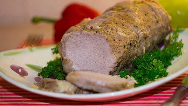 Свинина запеченная в фольге в духовке — пошаговый рецепт с фото