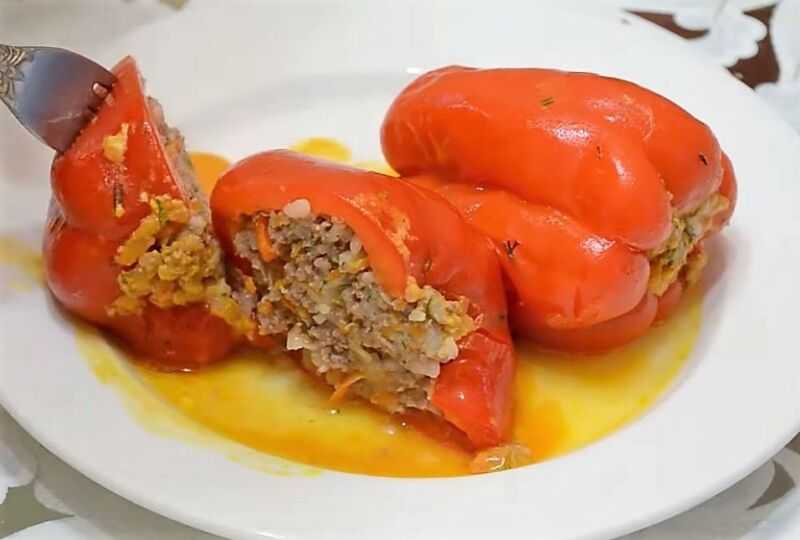 Перцы фаршированные мясом и рисом в кастрюле рецепт с фото пошагово - 1000.menu