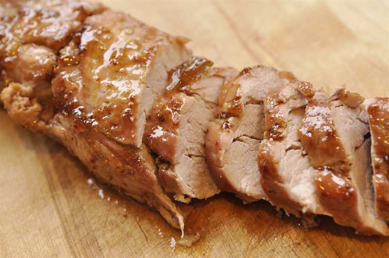 Свинина в рукаве - как вкусно замариновать и запечь мясо кусочками, буженину, рулет или вырезку