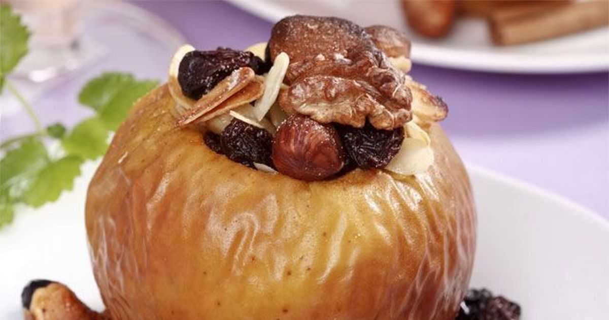 Запеченные яблоки с творогом, маком и орехами в духовке рецепт с фото пошагово - 1000.menu