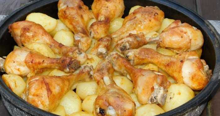 Куриные ножки с картошкой в духовке — 8 рецептов - rus-womens