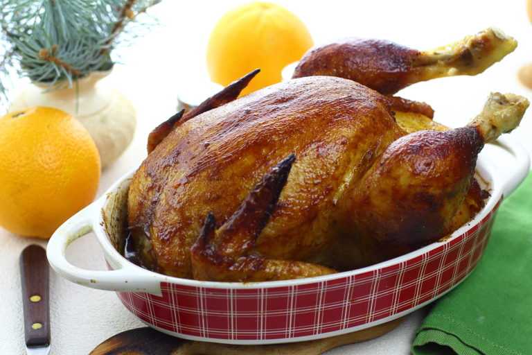 Праздничная курица с апельсинами в духовке — пошаговый рецепт с фото и видео
