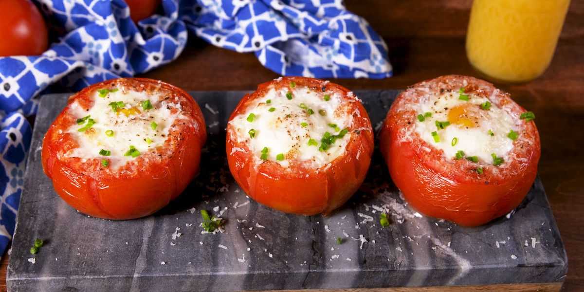 Яйца запеченные в помидорах - 262 рецепта: основные блюда | foodini