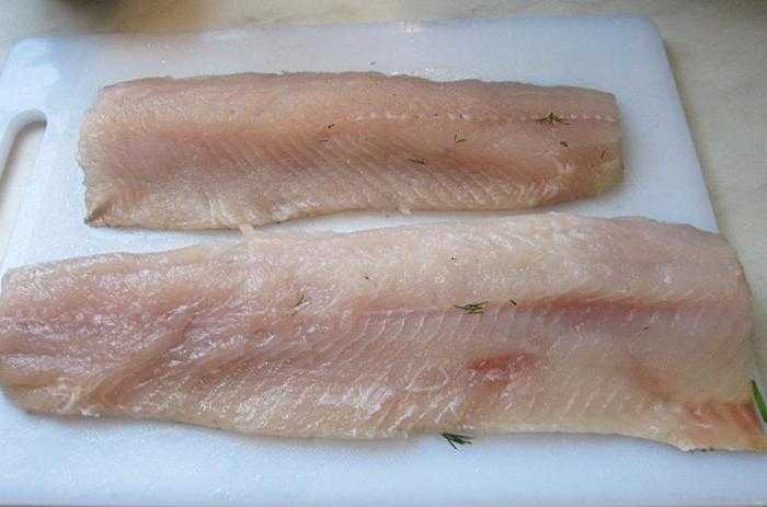 Голец, запечённый в духовке целиком — рыбные рецепты