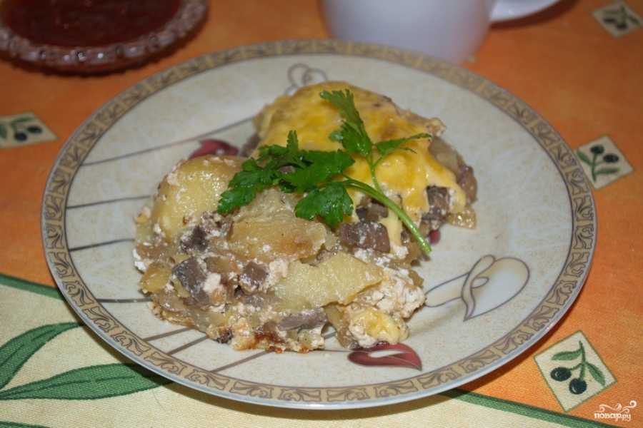 Картошка с грибами со сметаной: 3 рецепта приготовления