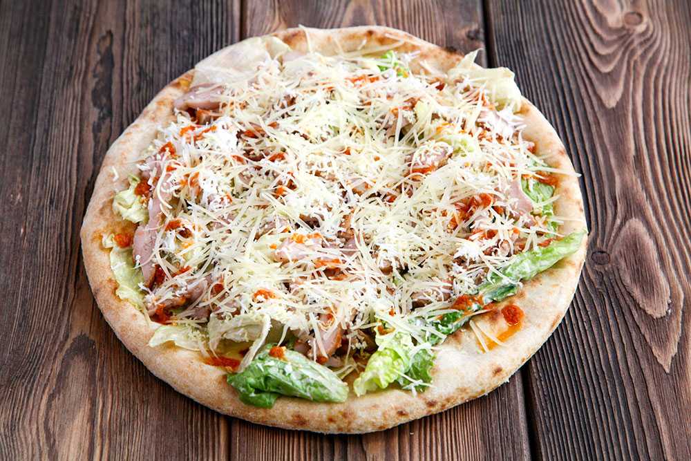 Пицца цезарь — 5 рецептов приготовления в домашних условиях