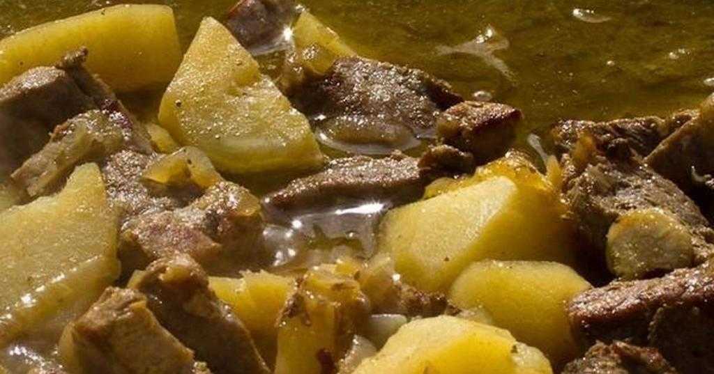 5 самых вкусных способов приготовления картошки на костре