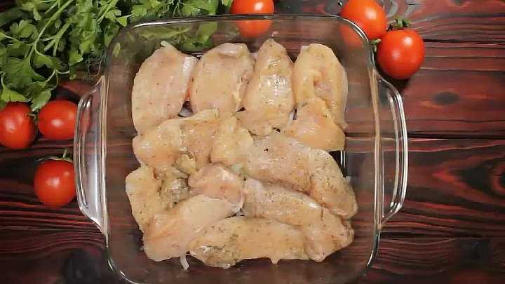 Горячее блюдо из курицы на новый год 2021: 10 простых и вкусных рецептов на праздничный стол