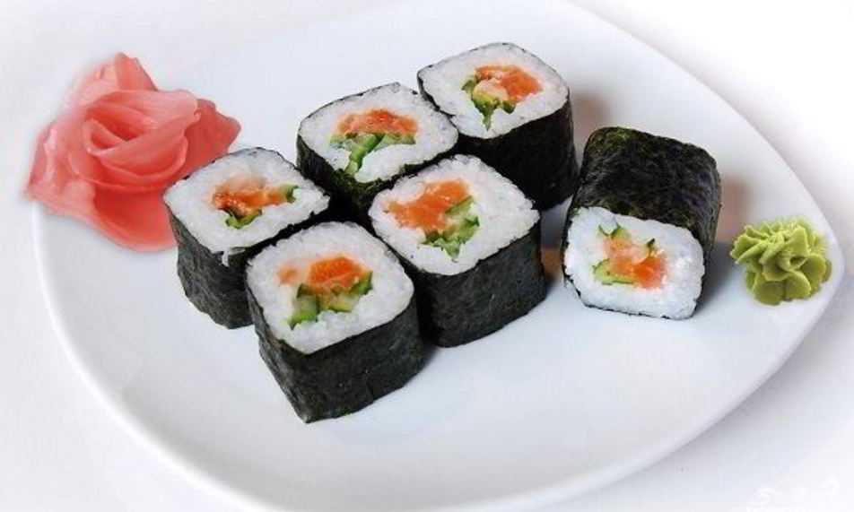 Суши с лососем (нигири суши - сяке) - кулинария для мужчин