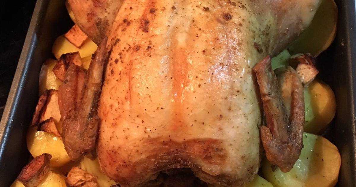 Курица целиком в духовке, фаршированная яблоками: рецепт пошаговый с фото