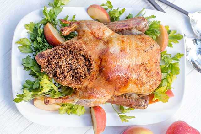 Гречка с курицей в духовке — 5 рецептов приготовления