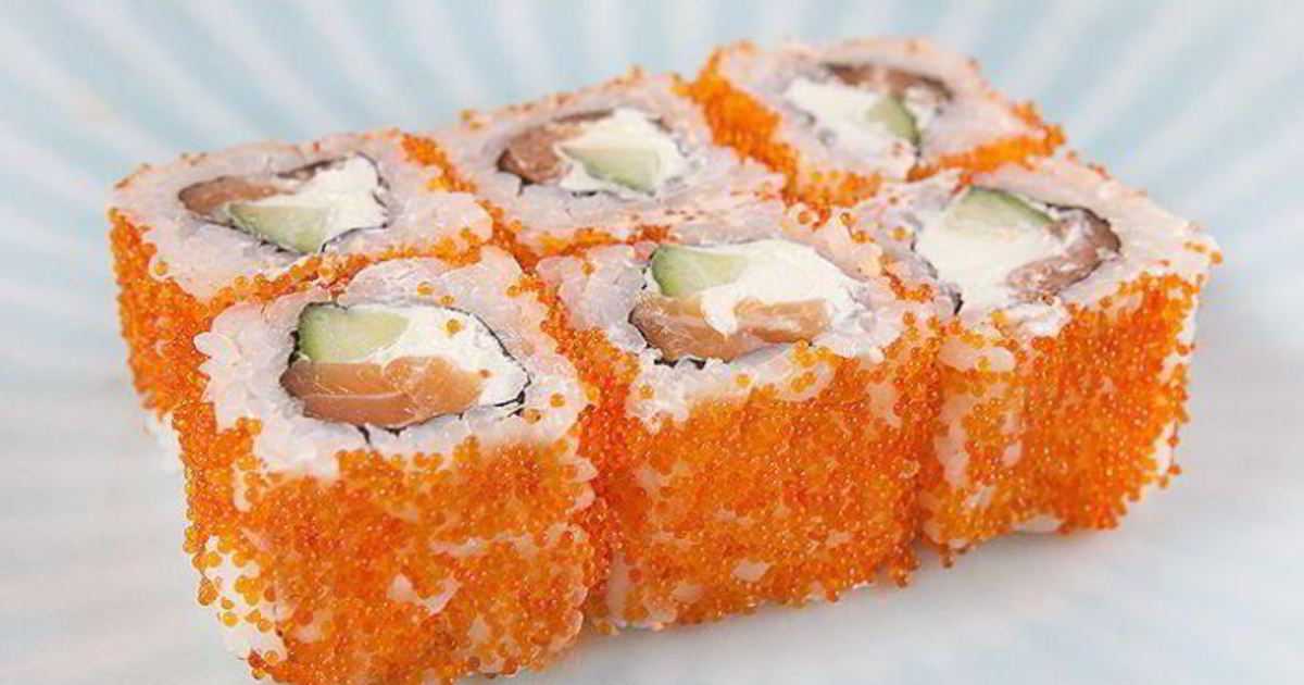 Суши с креветками красной рыбой и сливочным сыром рецепт с фото пошагово и видео - 1000.menu