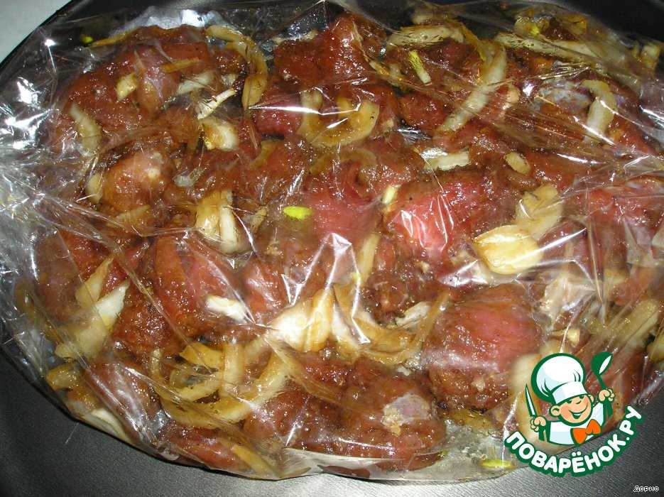 Сочная и мягкая говядина запеченная в рукаве в духовке - 5 рецептов с фото пошагово