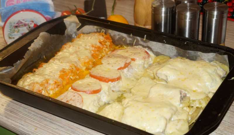 Как приготовить горбушу в духовке сочной и мягкой с картошкой