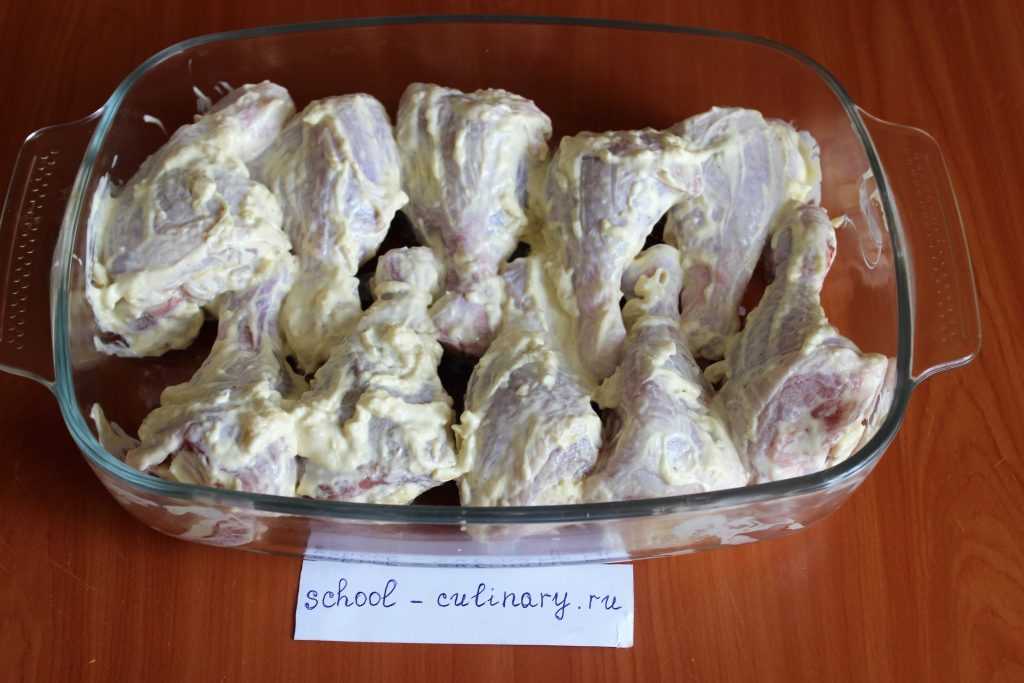 Куриные окорочка в духовке с хрустящей корочкой – 9 очень вкусных рецептов