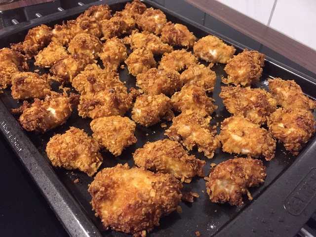 Куриные наггетсы в духовке — пошаговый рецепт с фото