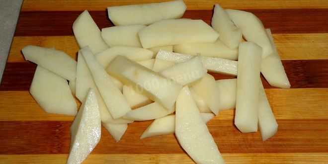 Картофель с фрикадельками - 481 рецепт: фрикадельки | foodini