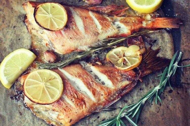 Запекание рыбы в духовке - лучшие народные рецепты еды от сafebabaluba.ru