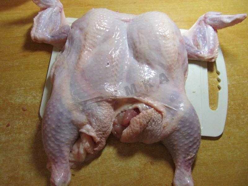 Фаршированная курица целиком в духовке