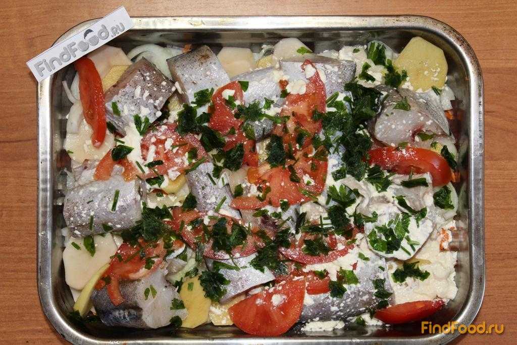 Рыба с овощами в духовке: вкусно, быстро, полезно. 3 фото рецепта