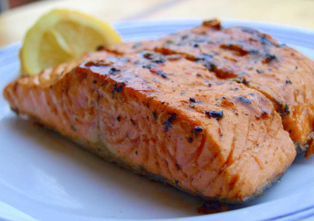 Рецепты из филе лосося: как вкусно готовить в духовке и на сковороде