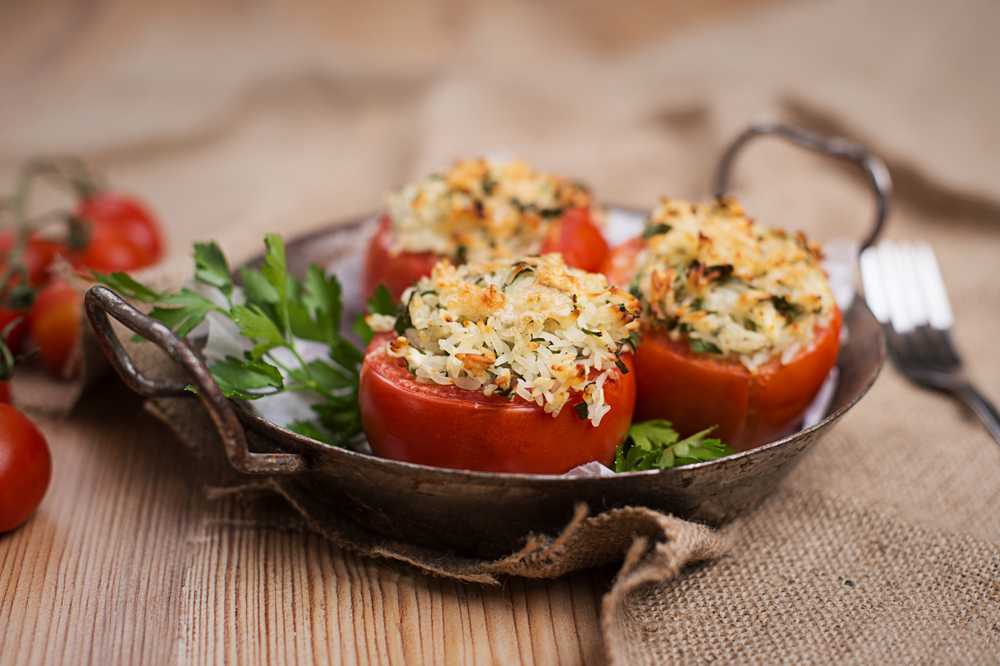 Фаршированные помидоры в духовке с мясным фаршем — топ-7 рецептов